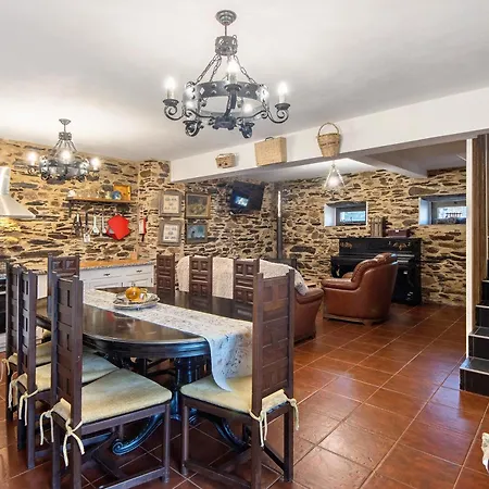 T5 Com Piscina Casa Da Chica Nyaraló