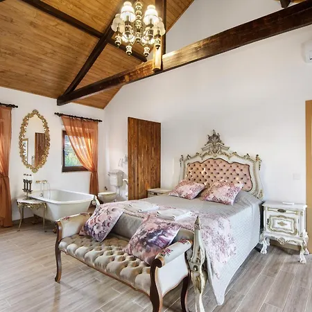 Nyaraló T5 Com Piscina Casa Da Chica