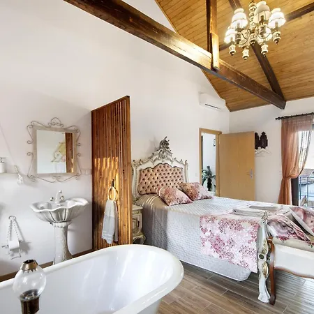 T5 Com Piscina Casa Da Chica