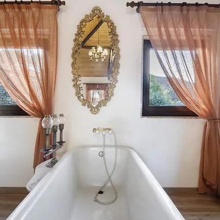 Casa de Férias T5 Com Piscina Casa Da Chica Espiunca