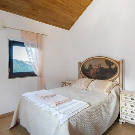 T5 Com Piscina Casa Da Chica *