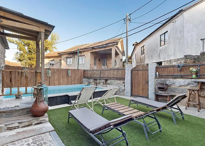 Hébergement de vacances T5 Com Piscina Casa Da Chica Espiunca