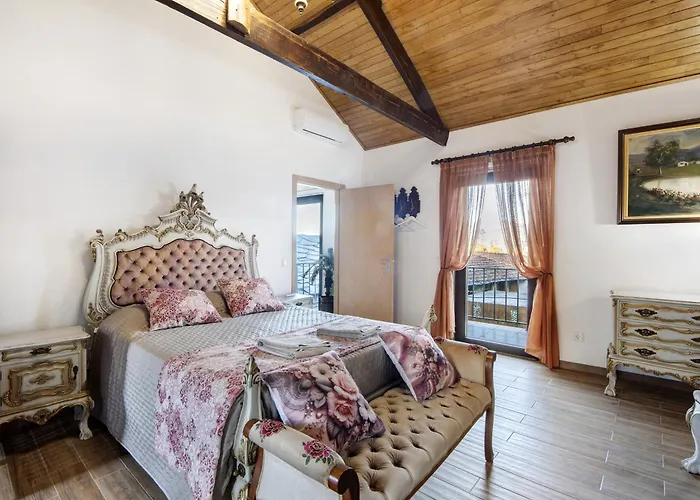 T5 Com Piscina Casa Da Chica Hébergement de vacances Espiunca