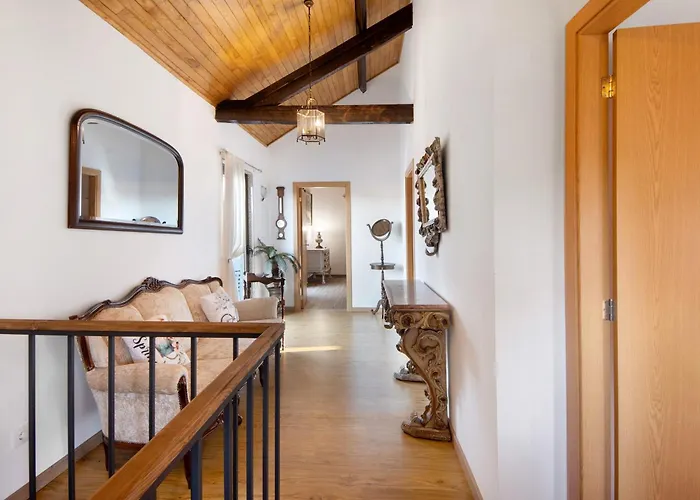 T5 Com Piscina Casa Da Chica Hébergement de vacances *