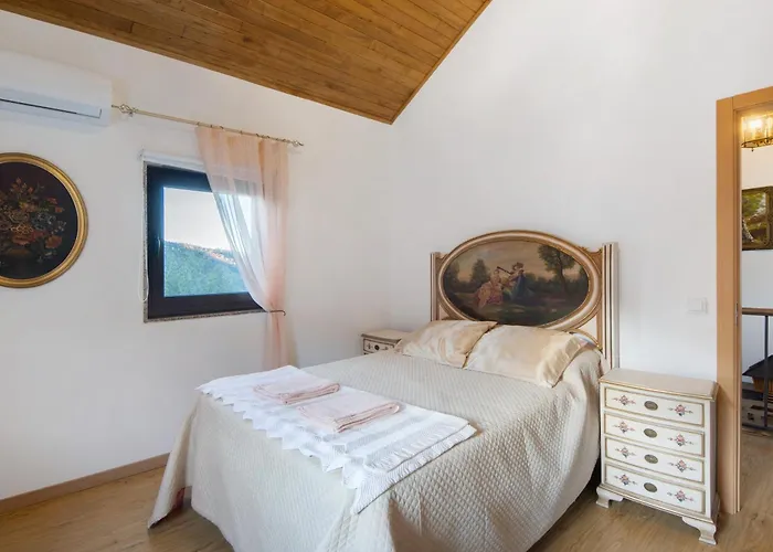 T5 Com Piscina Casa Da Chica *