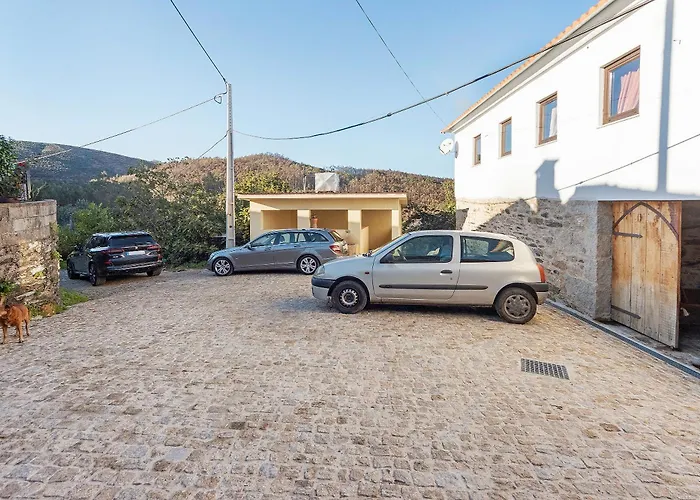 Hébergement de vacances T5 Com Piscina Casa Da Chica *